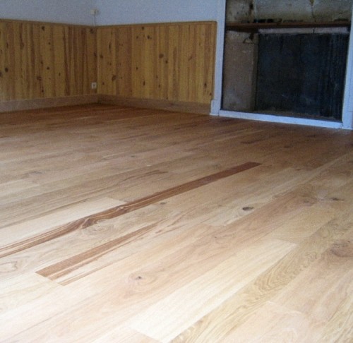 Nouveau parquet en chêne rustique